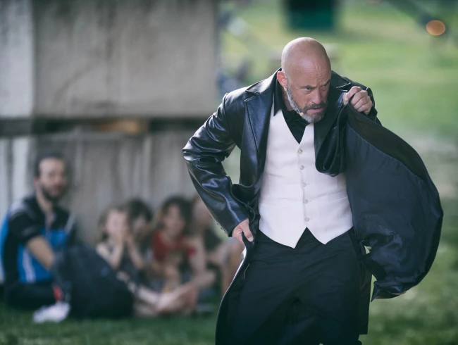 20260617 CCHAR - BIEN TENTÉ__Dracula par Les Batteurs de Pavés et Les Petits Chanteurs à la gueul